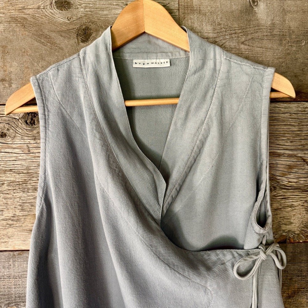 Bryn Walker Koryo Vest M Blue Gray Textured Side Tie Lagenlook Layering USA - Picture 2 of 11